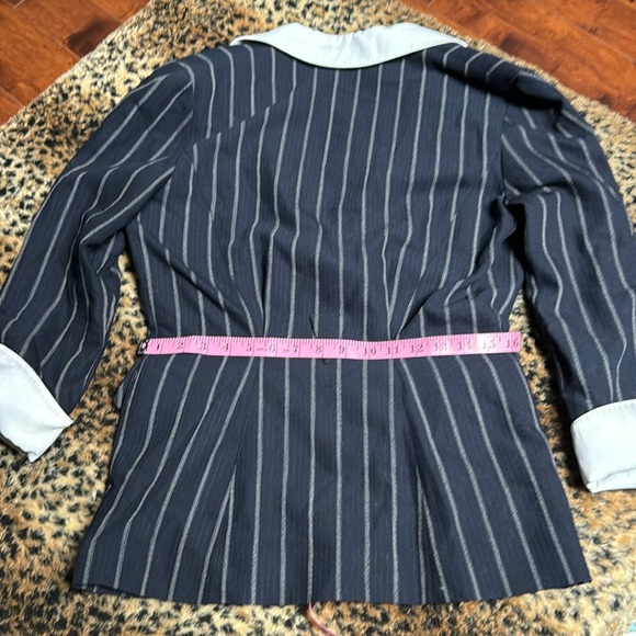 The ULTIMATE POWER SUIT Vintage Thierry Mugler Navy White pinstripe suit S40 - Picture 11 of 12